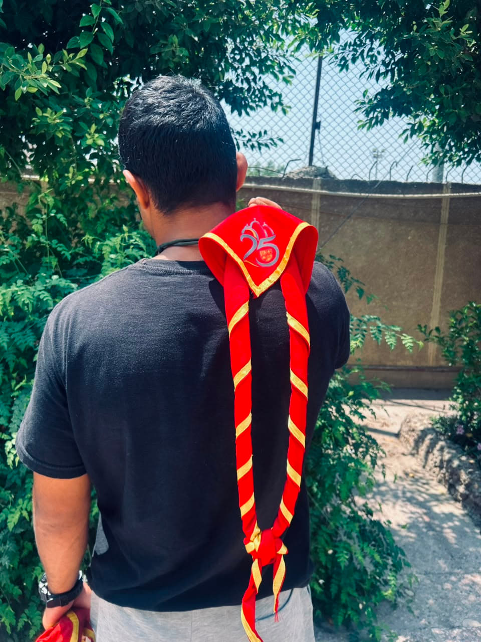 إيشارب الكشافة — إصدار محدود