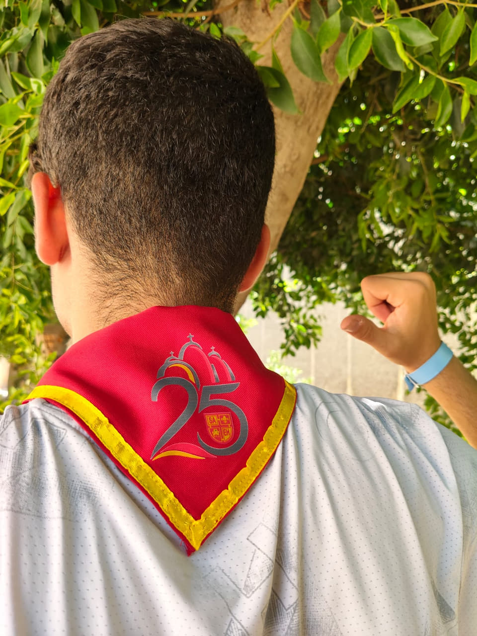 إيشارب الكشافة — إصدار محدود